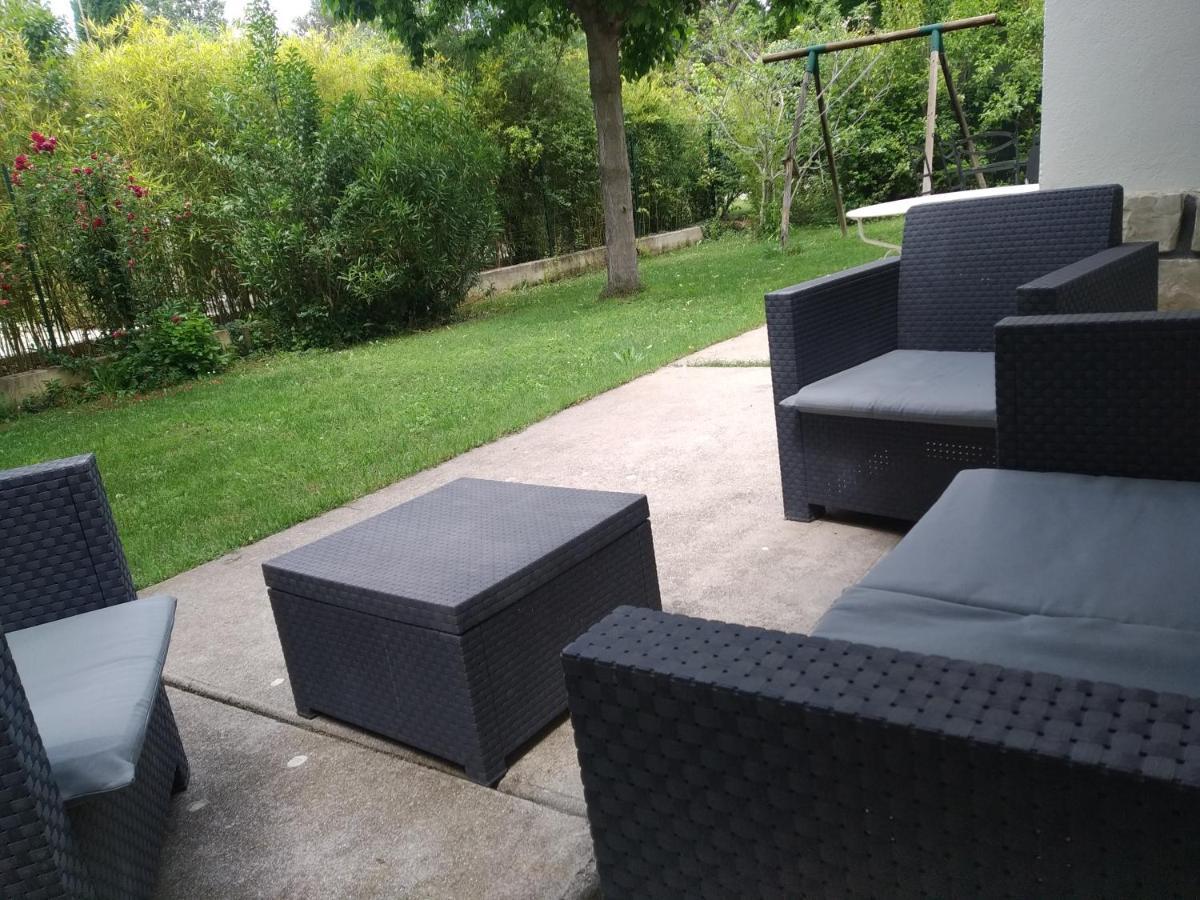 Studio En Rez-De-Jardin Dans La Verdure Apartment Aix-en-Provence Ngoại thất bức ảnh